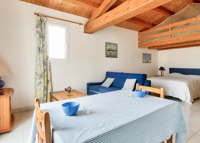 Maison Pour 10 Avec Jardin A Semesterbostad *